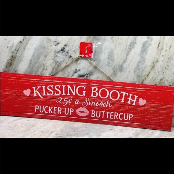 NWT Kissing Booth Wood Hanging Sign Valentine's Day 6”x 11” Home Decor - Picture 2 of 6